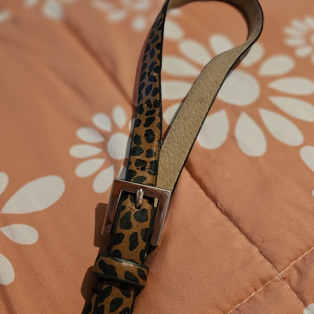 Random belts 2x or size 16/18